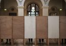 Alle 17 l'affluenza al ballottaggio delle elezioni presidenziali francesi è stata del 63,23 per cento