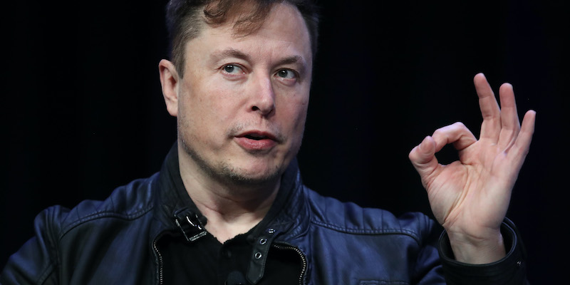 Elon Musk ha “contrattato” con Stephen King il costo della “spunta blu” su Twitter