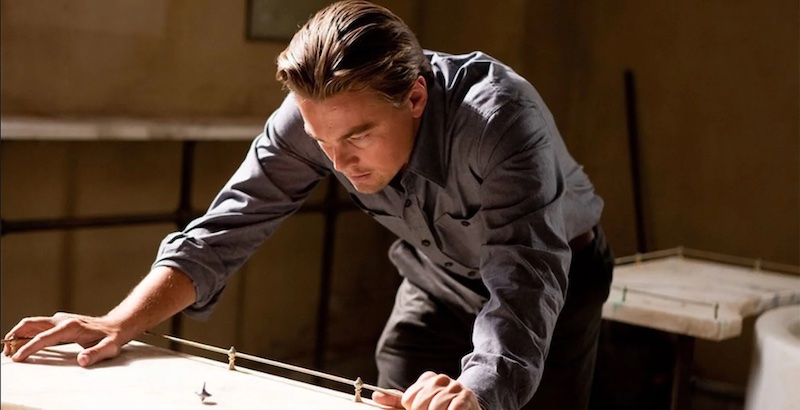 Leonardo DiCaprio nel film "Inception" di Christopher Nolan (Warner Bros. Pictures)
