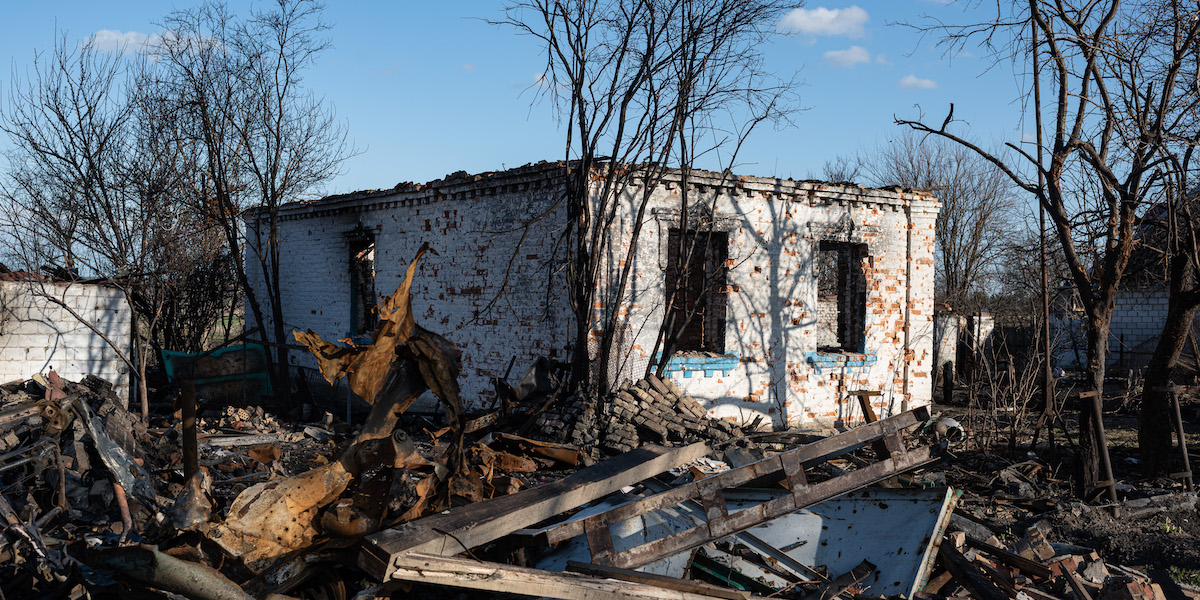 Un edificio distrutto ad Andriivka, un centinaio di chilometri a sud-ovest di Kharkiv (Alexey Furman/ Getty Images)