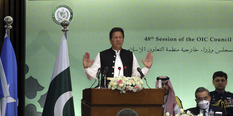 Il primo ministro del Pakistan Imran Khan (AP Photo/Rahmat Gul)