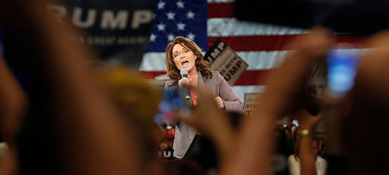 Sarah Palin durante un comizio a favore di Donald Trump. (Brian Blanco/Getty Images)