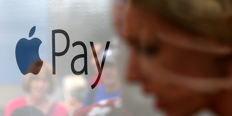 La Commissione Europea ha accusato Apple di abuso di posizione dominante per il suo servizio di pagamento Apple Pay
