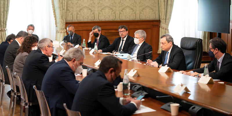 L'incontro di oggi tra il governo e il segretario della CGIL, Maurizio Landini (Ansa/Filippo Attili/Ufficio Stampa Palazzo Chigi)