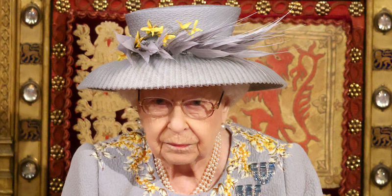 La regina Elisabetta II del Regno Unito durante il discorso per la riapertura del Parlamento britannico l'11 maggio del 2021 (Chris Jackson - WPA Pool/ Getty Images)