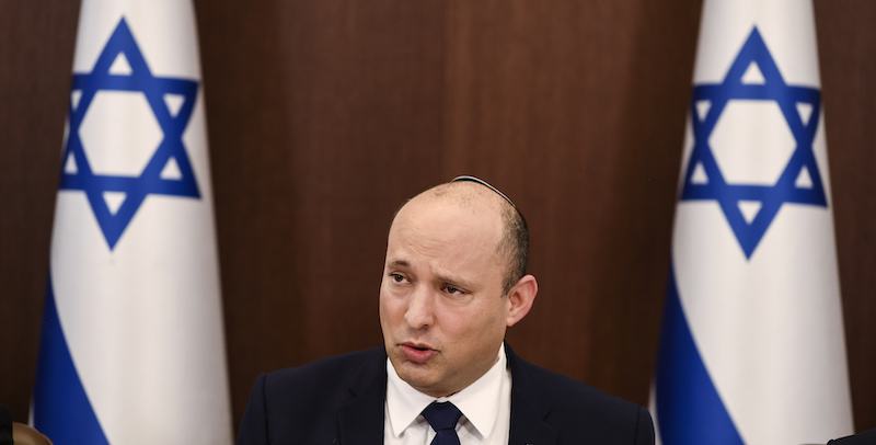 Il primo ministro israeliano Naftali Bennett (REUTERS/Ronen Zvulun)