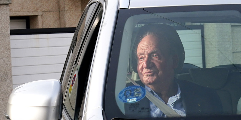Juan Carlos è tornato in Spagna, ma non può dormire nel palazzo reale