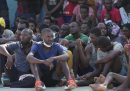 Un'imbarcazione con a bordo oltre 800 migranti provenienti da Haiti e diretti negli Stati Uniti è arrivata a Cuba a causa di una tempesta