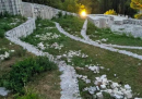 Sono state distrutte tutte le lapidi del cimitero partigiano di Mostar, in Bosnia