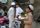 Il Pakistan vuole che i pakistani bevano meno tè