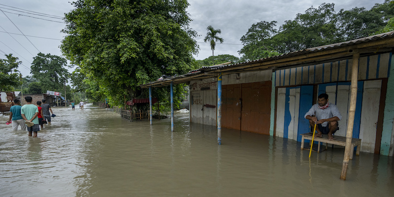 In India e Bangladesh aumentano i morti per le grandi alluvioni