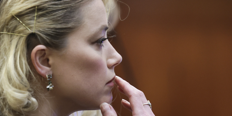 È stata respinta la richiesta dell'attrice Amber Heard di dichiarare nullo il processo per diffamazione in cui aveva perso contro l'ex marito Johnny Depp