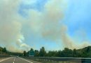 C’è un grande incendio sul Carso, tra Monfalcone e Doberdò del Lago