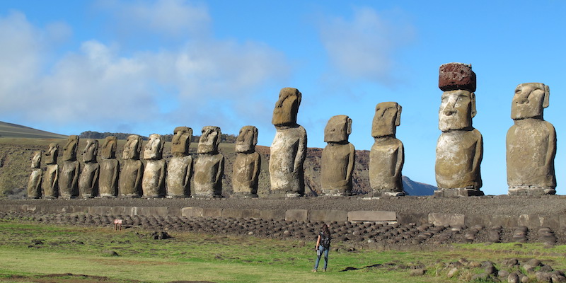 I “moai”, le caratteristiche statue dell'isola di Pasqua (AP Photo/Karen Schwartz)