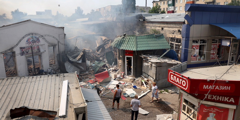 Volodymyr Zelensky ha ordinato ai cittadini ucraini rimasti nella regione di Donetsk di andarsene