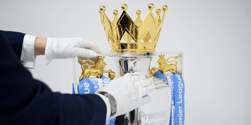 Il trofeo della Premier League (Michael Regan/Getty Images)