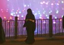 In Arabia Saudita una donna è stata condannata a 45 anni di carcere per aver criticato il regime sui social media 