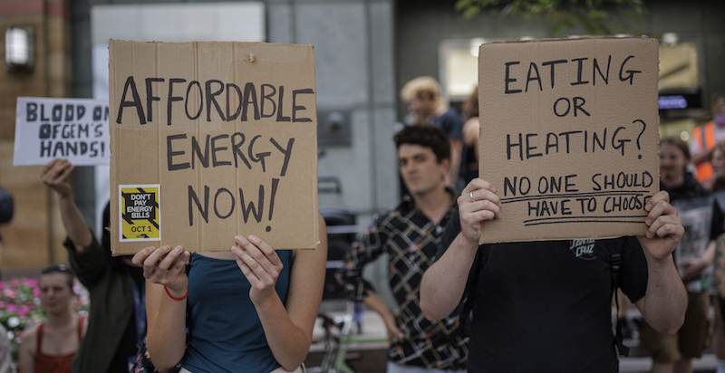 Protesta a Londra contro i rincari delle bollette (Rob Pinney/Getty Images)