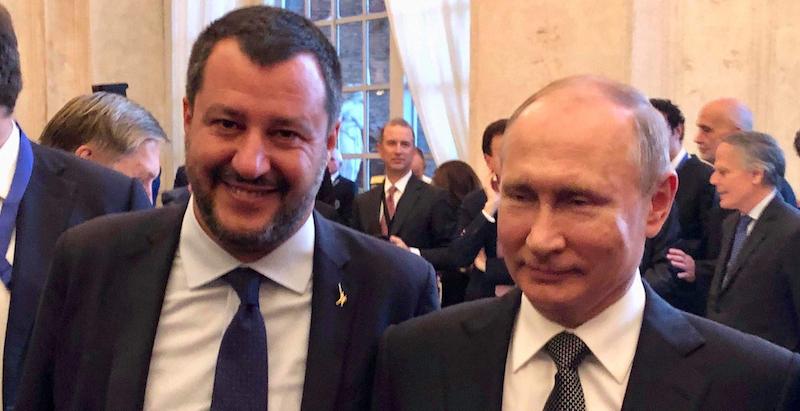 Matteo Salvini e Vladimir Putin, durante una visita del presidente russo in Italia, nel 2019
(ANSA/TWITTER/MATTEO SALVINI)