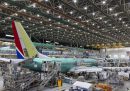 Boeing pagherà 200 milioni di dollari per risolvere una causa in cui era accusata di aver mentito sulla sicurezza degli aerei 737 MAX