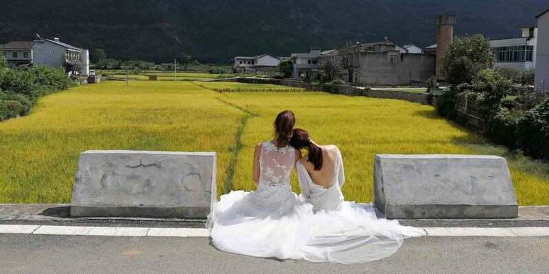 Le coppie dello stesso sesso cinesi che si sposano su Zoom grazie allo Utah