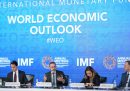 L'FMI ha rivisto al ribasso le stime sulla crescita dell'economia mondiale, e sostiene che «il peggio deve ancora arrivare»