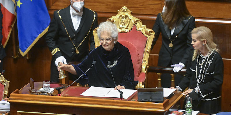Liliana Segre durante l'apertura della prima seduta della XIX legislatura al Senato
(ANSA/ALESSANDRO DI MEO)