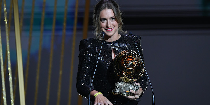 Alexia Putellas è stata premiata con il Pallone d’Oro femminile, il secondo consecutivo