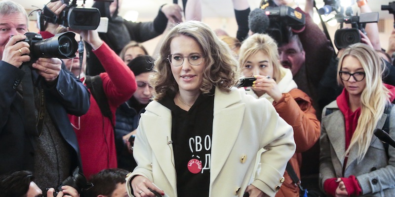 Ksenia Sobchak nel 2018, quando fu candidata alle presidenziali in Russia (AP Photo/Denis Tyrin)