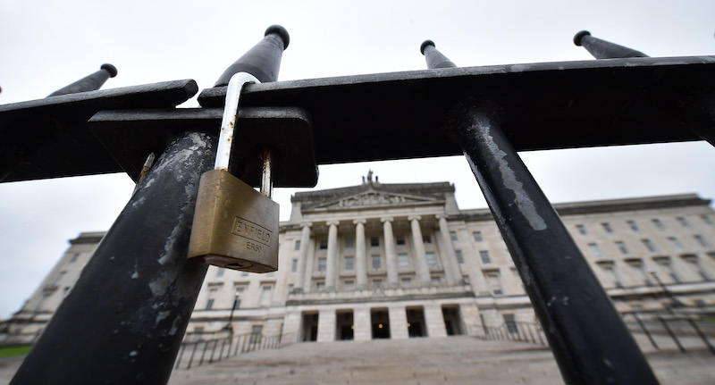 Il cancello del parlamento di Belfast (Charles McQuillan/Getty Images)