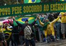 In Brasile i sostenitori di Bolsonaro invocano l'intervento dell'esercito