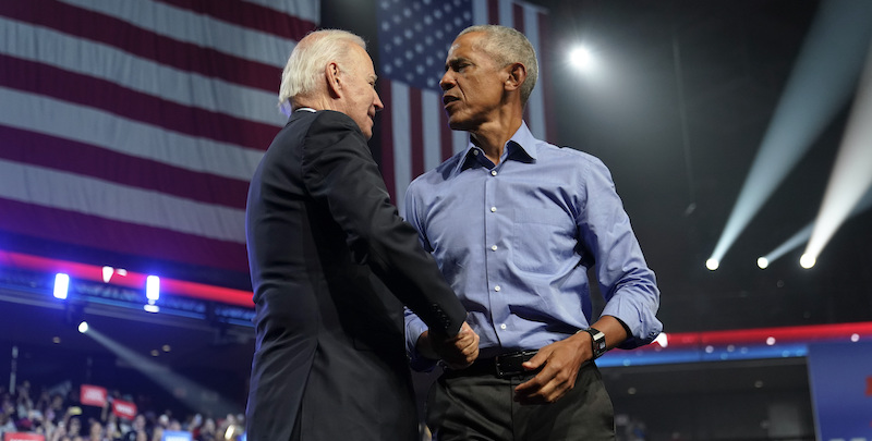 Barack Obama e Joe Biden a Philadelphia (AP Photo/Patrick Semansky)