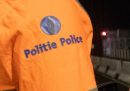 A Bruxelles un poliziotto è stato ucciso e un altro ferito in un attacco con coltello
