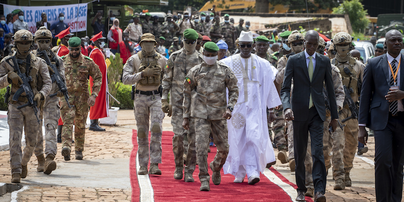 Il colonnello e capo di governo del Mali Assimi Goita (AP Photo)