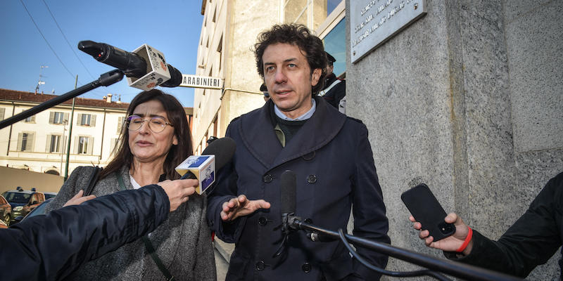 Marco Cappato e Filomena Gallo, rispettivamente tesoriere e segretaria nazionale dell’Associazione Luca Coscioni (ANSA/MATTEO CORNER)