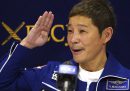 Il miliardario giapponese Yusaku Maezawa ha annunciato i nomi degli otto passeggeri che lo accompagneranno nel primo viaggio attorno alla Luna con un razzo di SpaceX