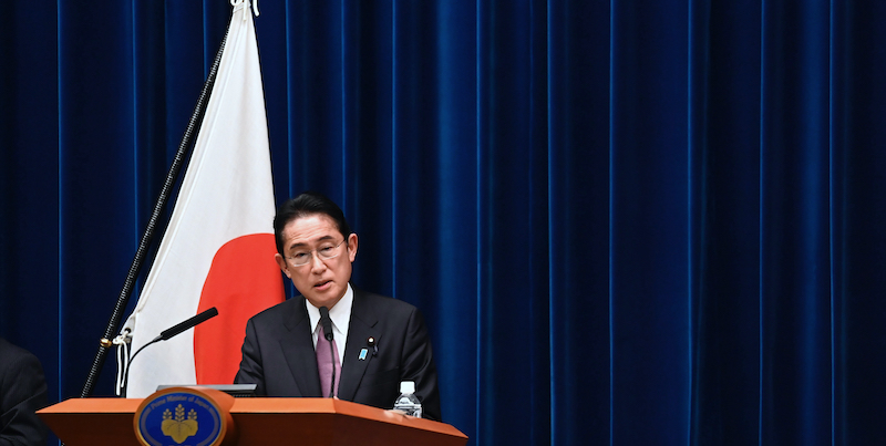 Il primo ministro giapponese Fumio Kishida (David Mareuil/Pool Photo via AP)