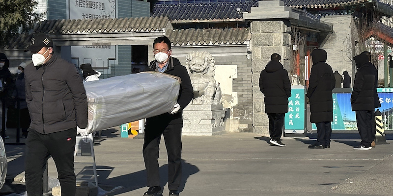 L'esterno di un crematorio nella città di Pechino (AP Photo/Ng Han Guan)