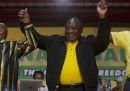 Il presidente del Sudafrica Cyril Ramaphosa è stato rieletto a capo del suo partito nonostante il grosso scandalo che lo riguarda