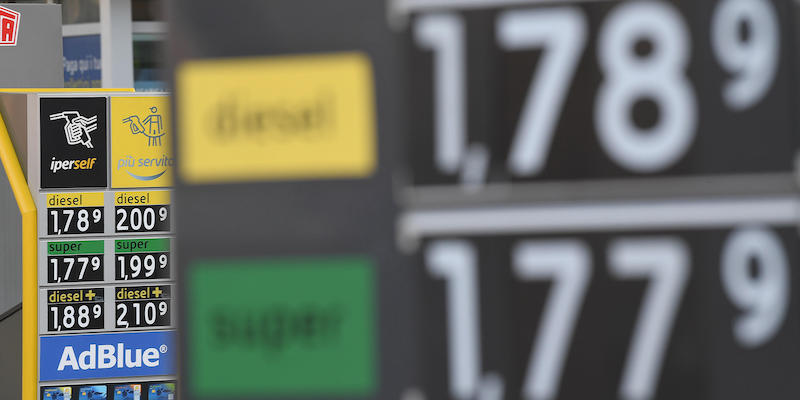 Dal primo gennaio il prezzo del carburante sarà più alto