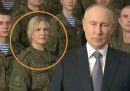 Sembra esserci sempre la stessa donna in molte foto con Putin