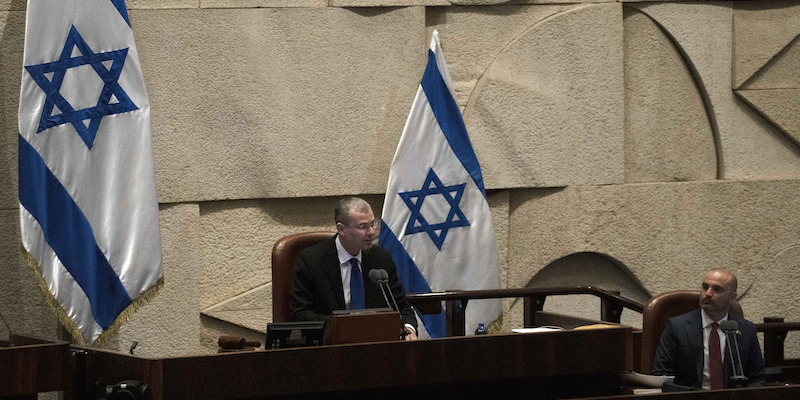 Il ministro della Giustizia israeliano Yariv Levin (AP Photo/ Maya Alleruzzo, File)