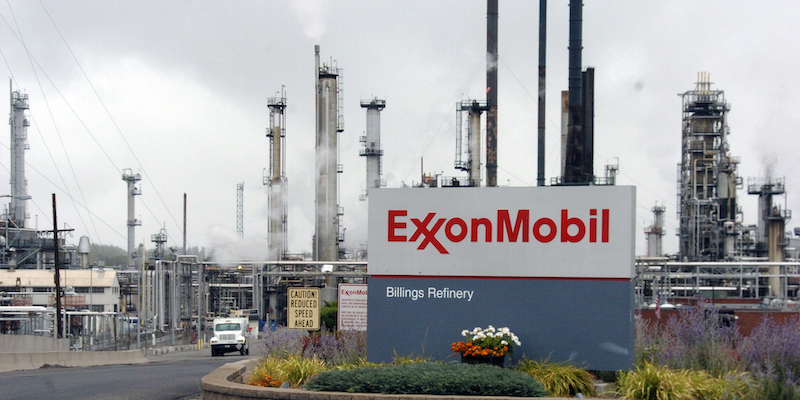 Una raffineria di Exxon Mobil in Montana, Stati Uniti (AP Photo/Matthew Brown, File)