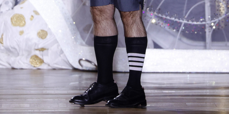 Il calzino con quattro strisce di Thom Browne (Thierry Chesnot/Getty Images)