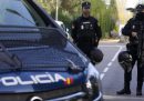 La polizia spagnola ha arrestato un uomo accusato di aver inviato lettere-bomba a politici e ambasciate in Spagna