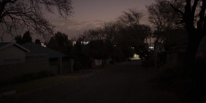 I continui blackout in Sudafrica