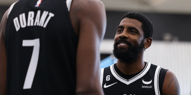 Kyrie Irving e Kevin Durant (Dustin Satloff/Getty Images)