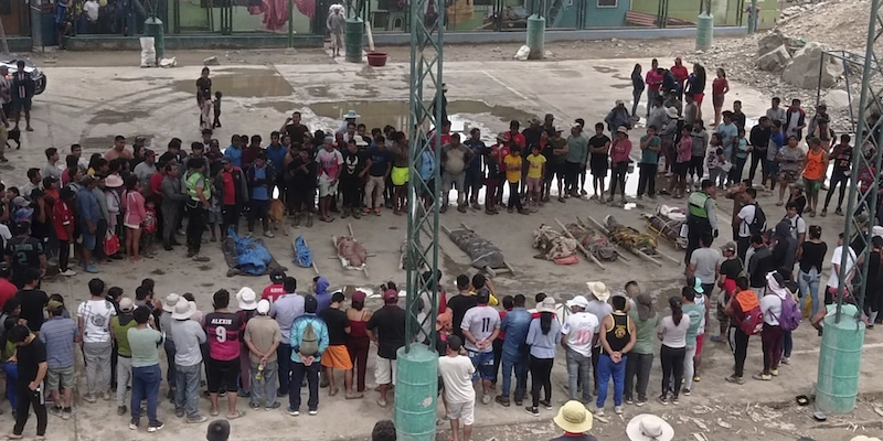 Almeno 40 persone sono morte a causa delle colate di fango provocate da piogge intense nel sud del Perù