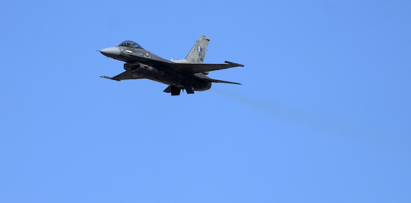 Un jet F-16 (AP Photo/Thanassis Stavrakis)