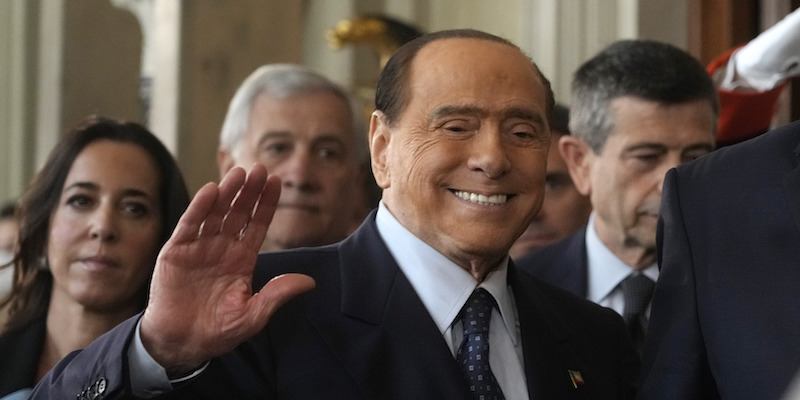 Silvio Berlusconi durante le consultazioni al Quirinale dello scorso ottobre (AP Photo/Gregorio Borgia, File)